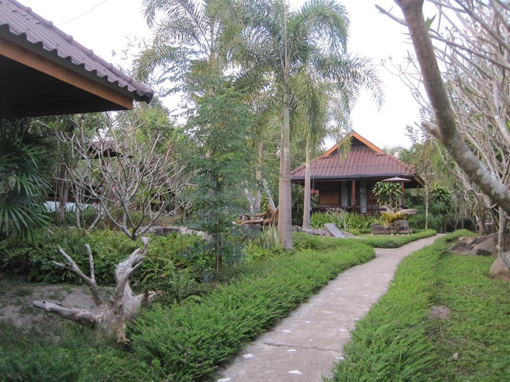 Le Mont Resort Pai Bagian luar foto