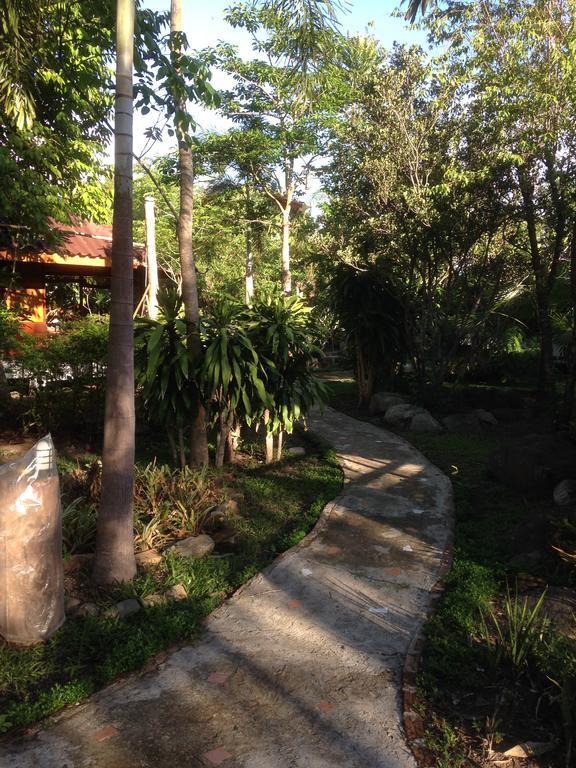 Le Mont Resort Pai Bagian luar foto