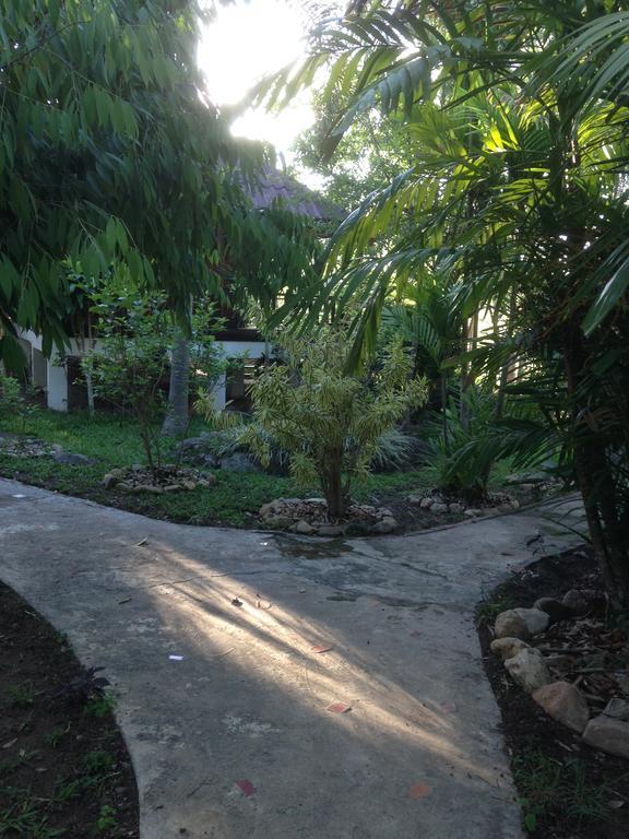 Le Mont Resort Pai Bagian luar foto