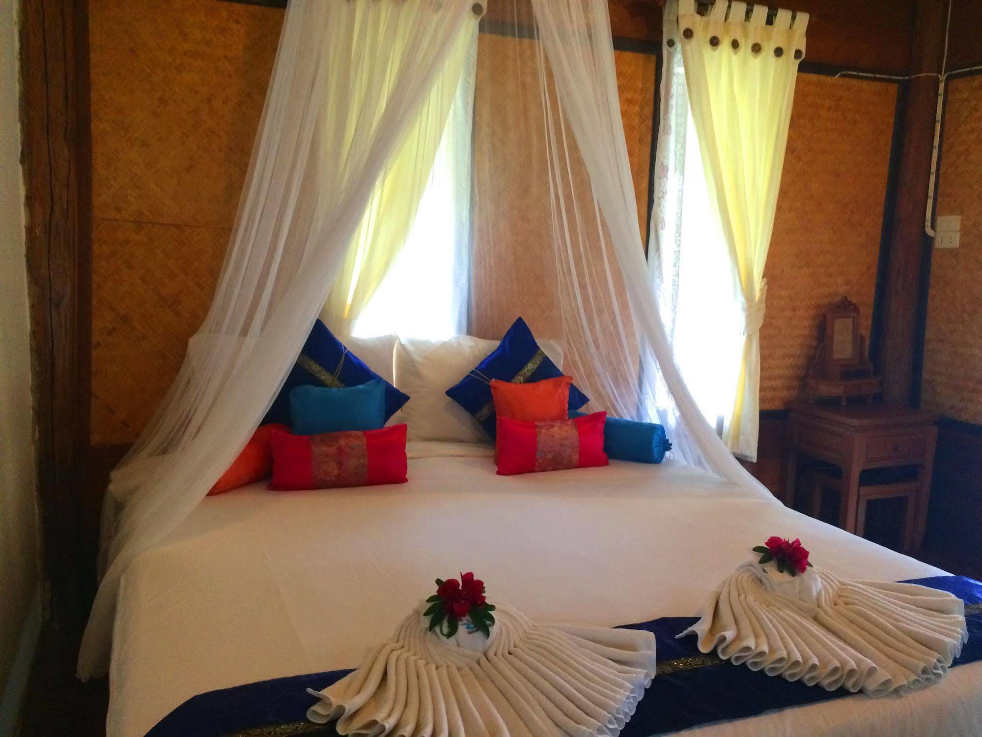 Le Mont Resort Pai Bagian luar foto